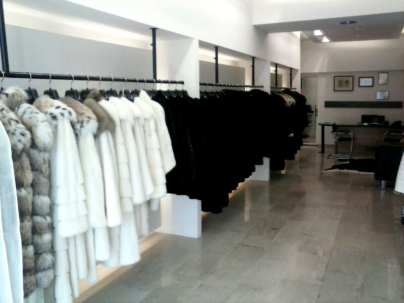 Luxor Furs - Paralia, Katerini Showroom